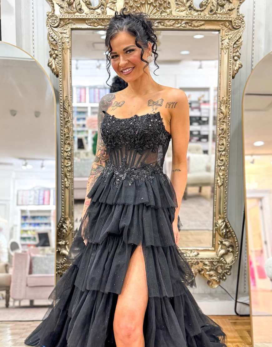 Sparkly Fuchsia A-Line Strapless Corset Ruffles Appliques Long Prom Dress with Appliques