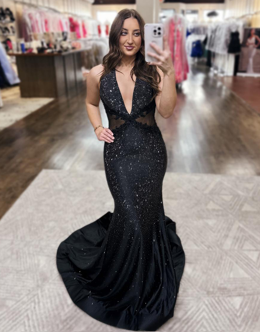 Sparkly Black Mermaid Halter Beaded Long Prom Dress