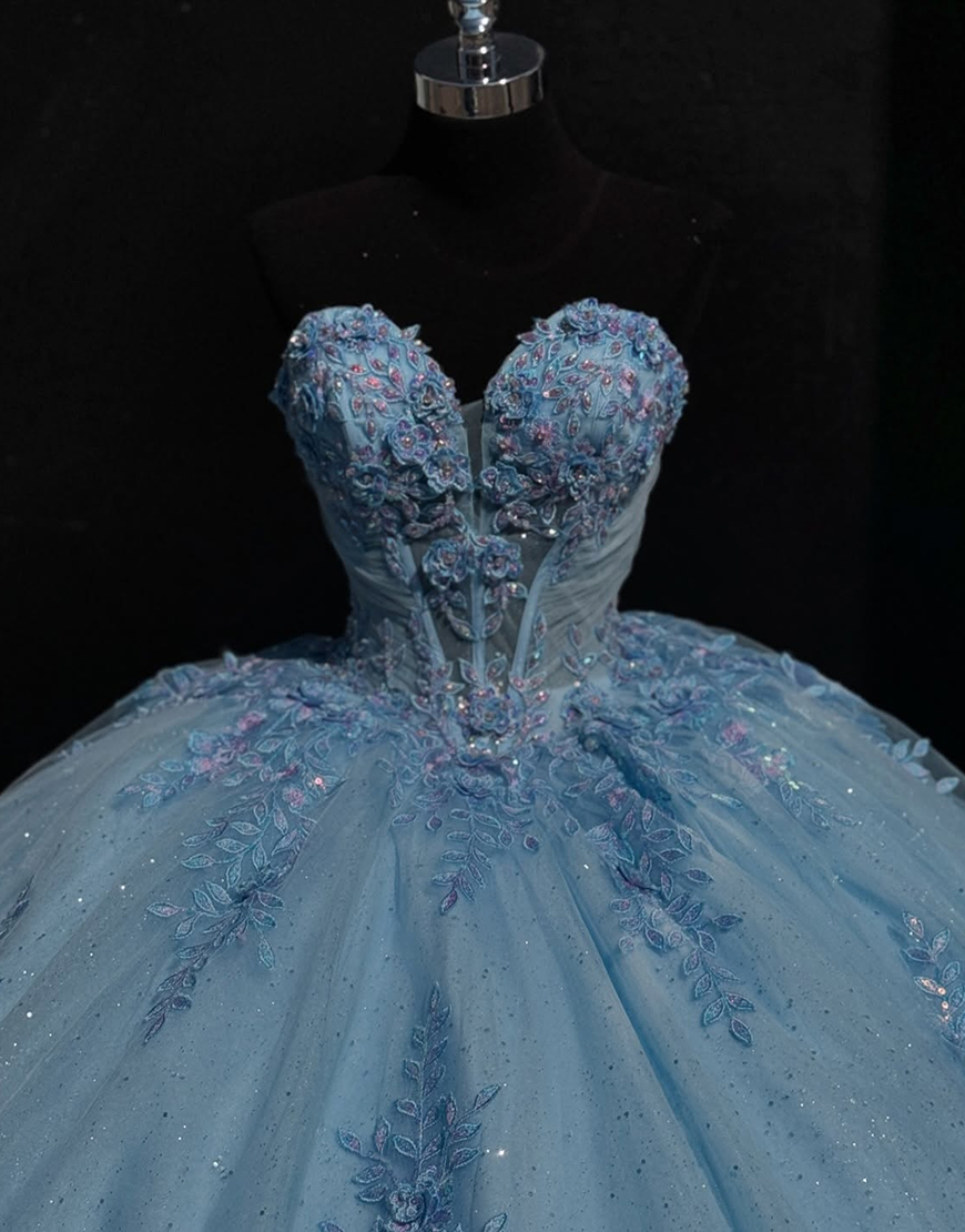 Sparkly Blue Ball Gown Strapless Tulle Sequined Appliques Quinceanera Dress