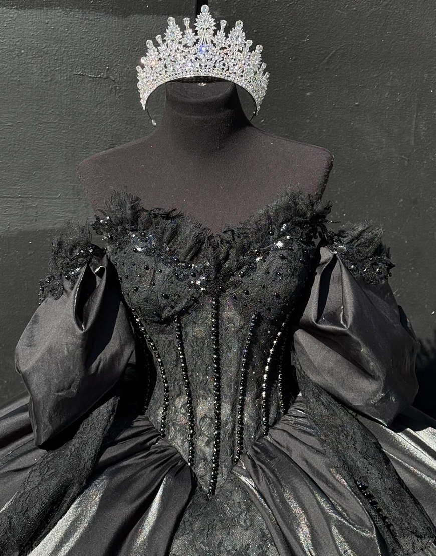 Sparkly Black Satin Sweetheart Beaded Ball Gown Ruffles Quinceanera Dress