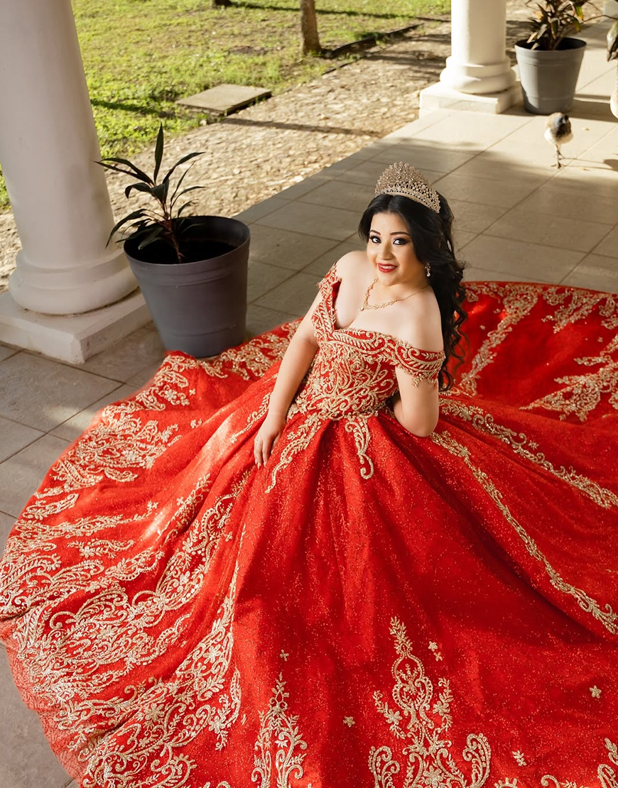 Sparkly Red Off the Shoulder Ball Gown Tulle Quinceanera Dress with Appliques