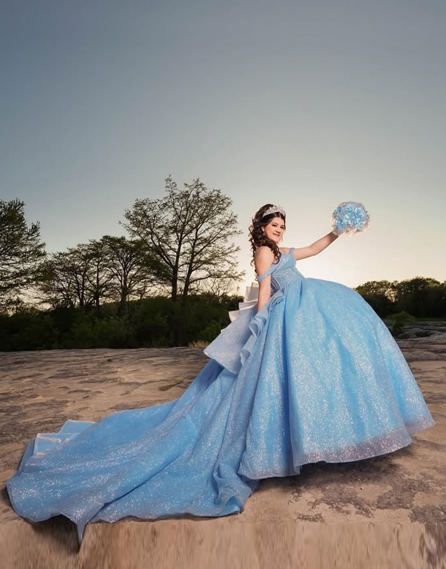 Princess Sky Blue Off the Shoulder Ball Gown Tulle Quinceanera Dress with Train