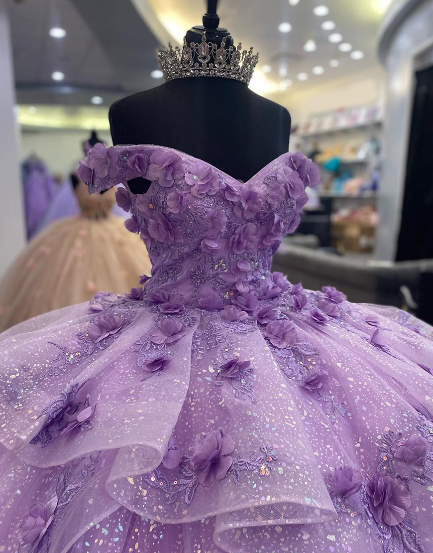 Princess Lilac Off the Shoulder Ball Gown Tulle Applique Quinceanera Dress