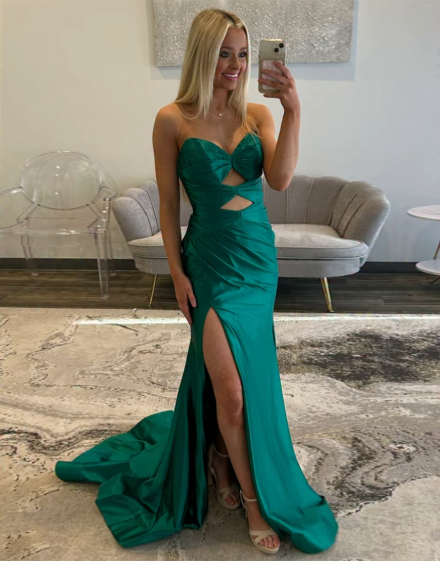 Emerald Green Bodycon Strapless Ruched Long Satin Prom Dress With Slit