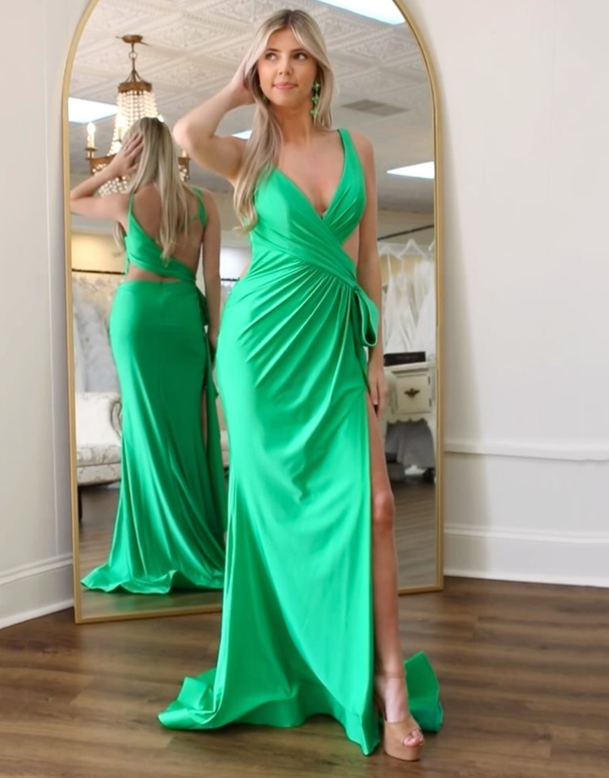 Green Sheath Wrap V Neck Ruched Long Prom Dress with Slit
