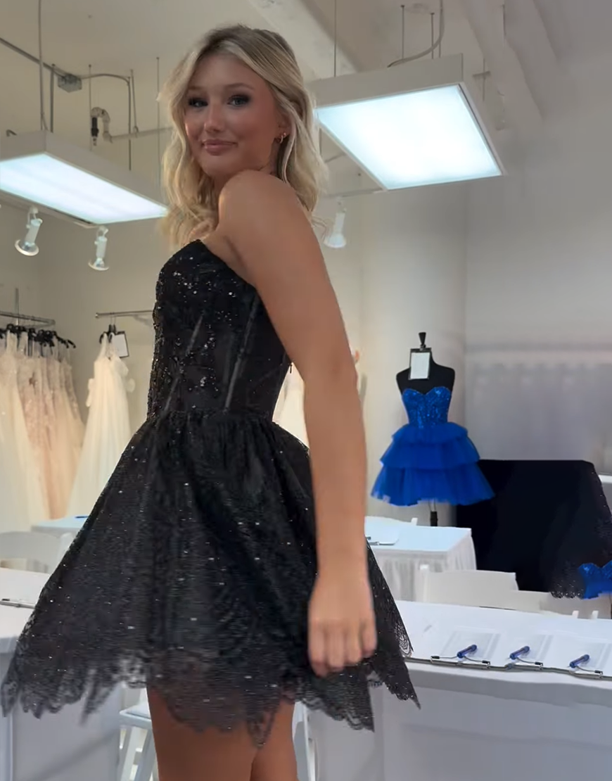 Sparkly Black A Line Corset Sweetheart Short Homecoming Dress