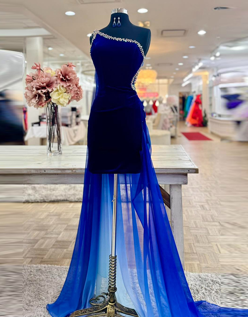 Sparkly Dark Blue Beaded One Shoulder Tight Watteau Train Homecoming Dress