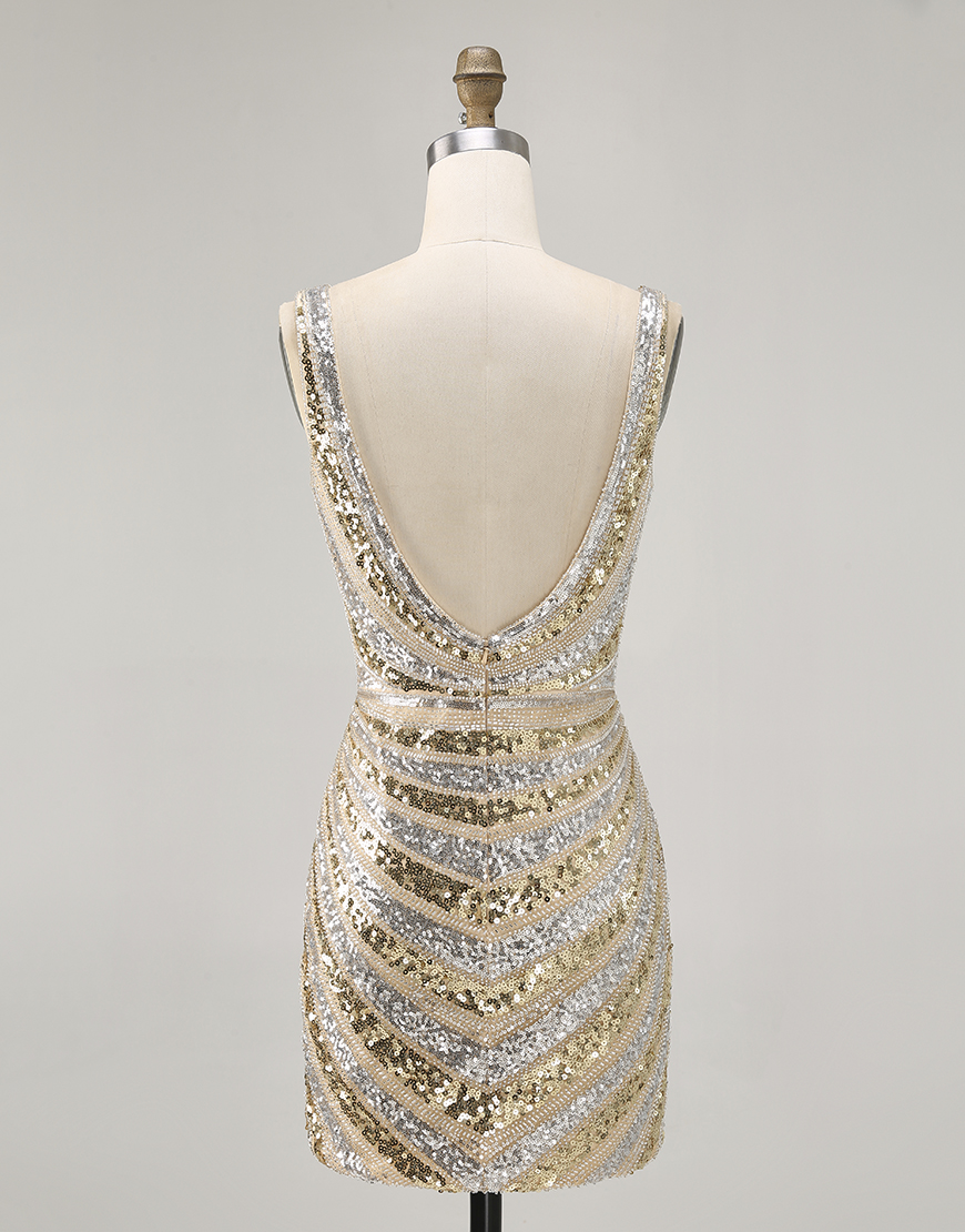 Sparkly Golden Tight V-Neck Beaded Short Homecoming Dress