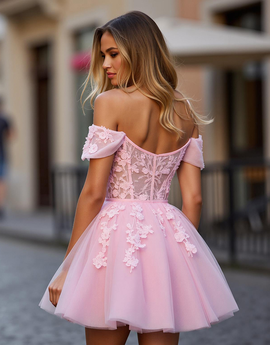 Pink Floral Tulle Short Corset Homecoming Dress with Appliques