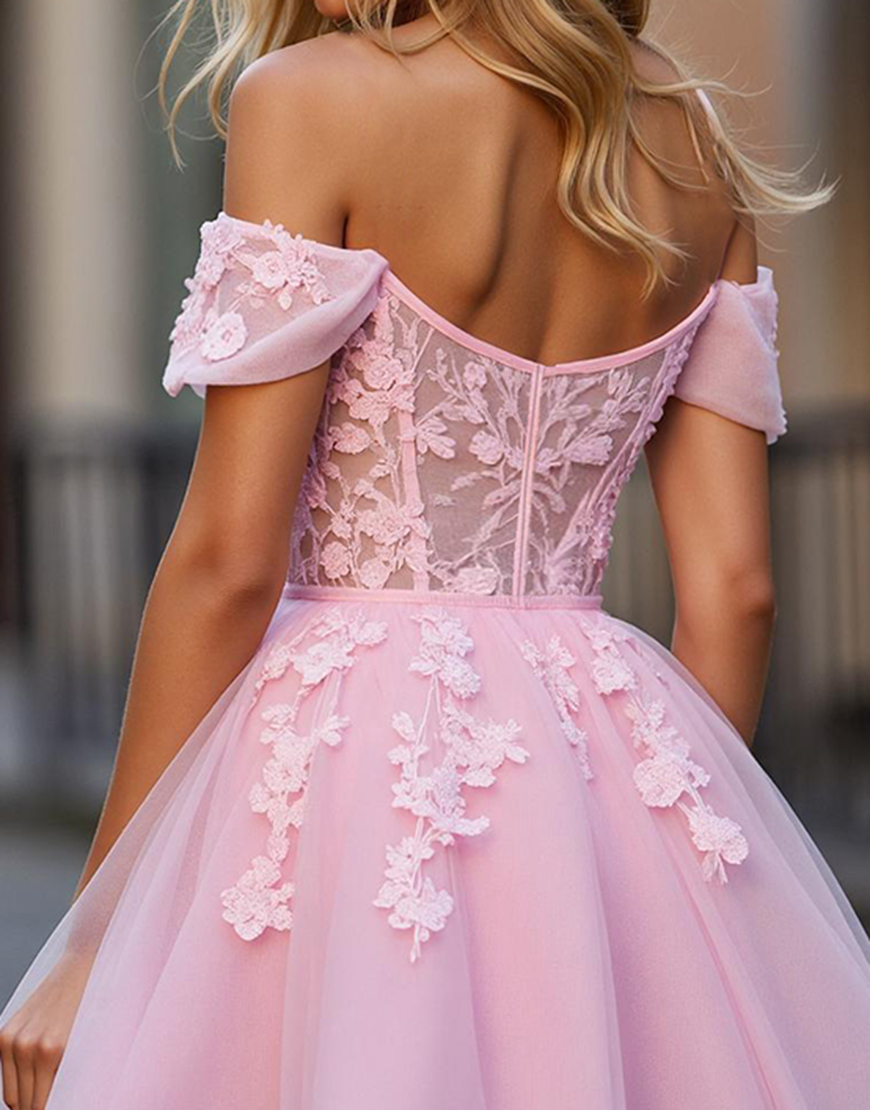 Pink Floral Tulle Short Corset Homecoming Dress with Appliques