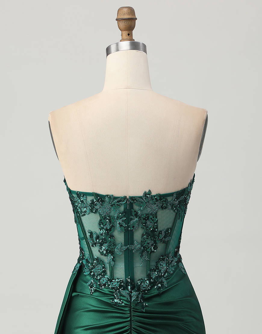 Sparkly Dark Green Satin Short Corset Homecoming Dress with Ruffles