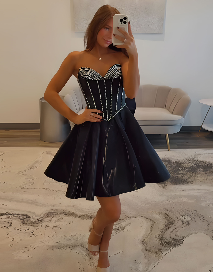 Sparkly Black Beaded A Line Short Corset Homecoming Dress with Bow