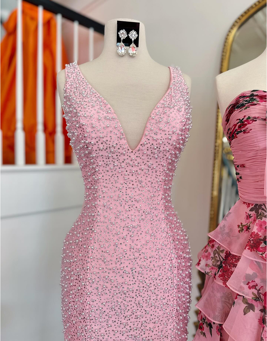 Sparkly Black V Neck Short Homecoming Dress with Beading