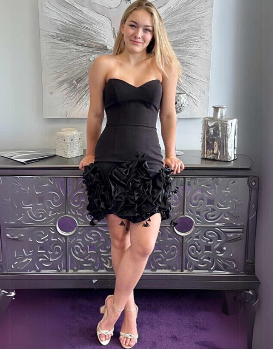 Black Satin Sweetheart Short Homecoming Dress with Ruffles