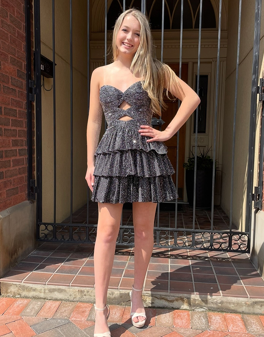 Sparkly Black A Line Ruffled Short Homecoming Dress with Beading