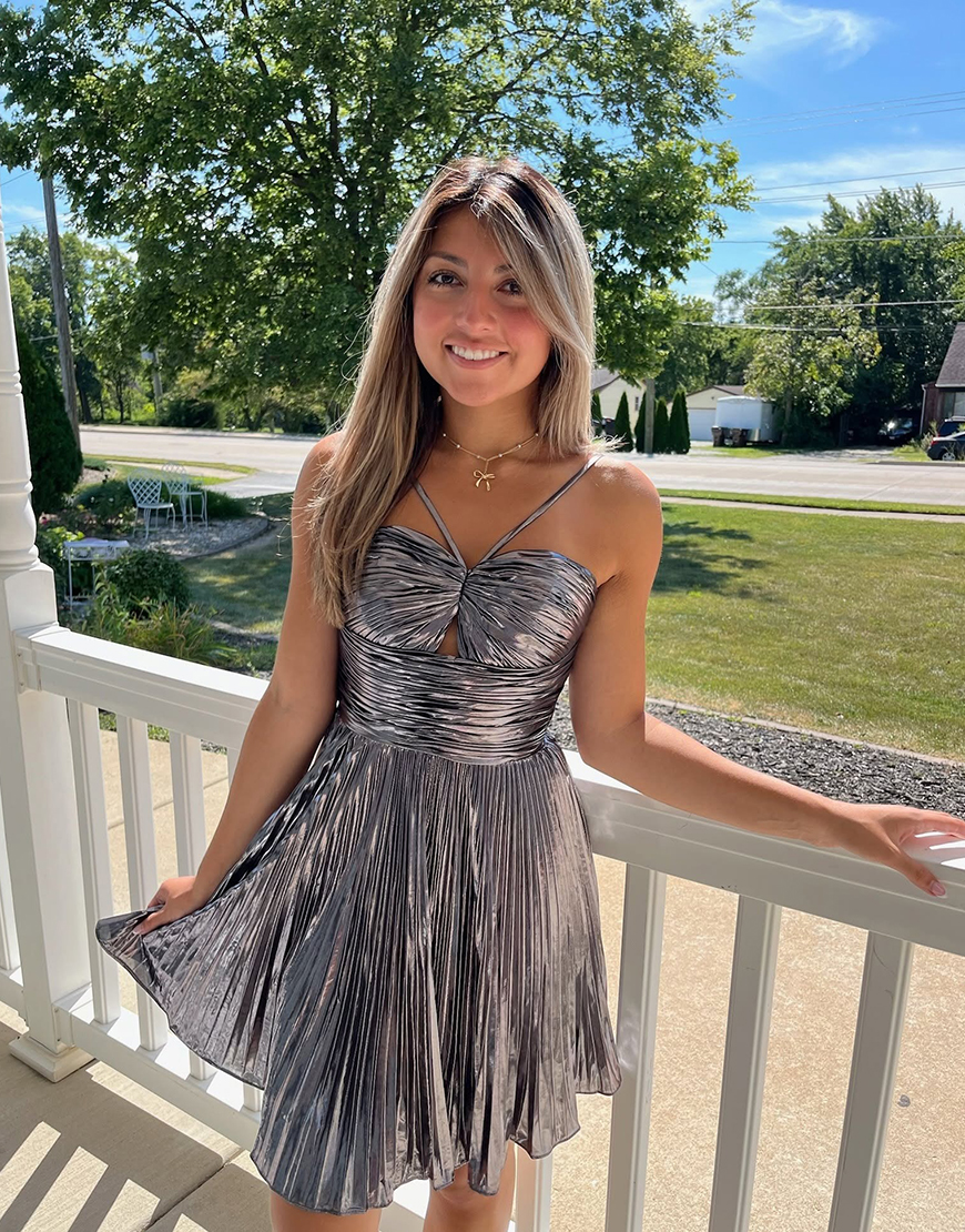Silver Halter A Line Metallic Pleated Short Homecoming Dress