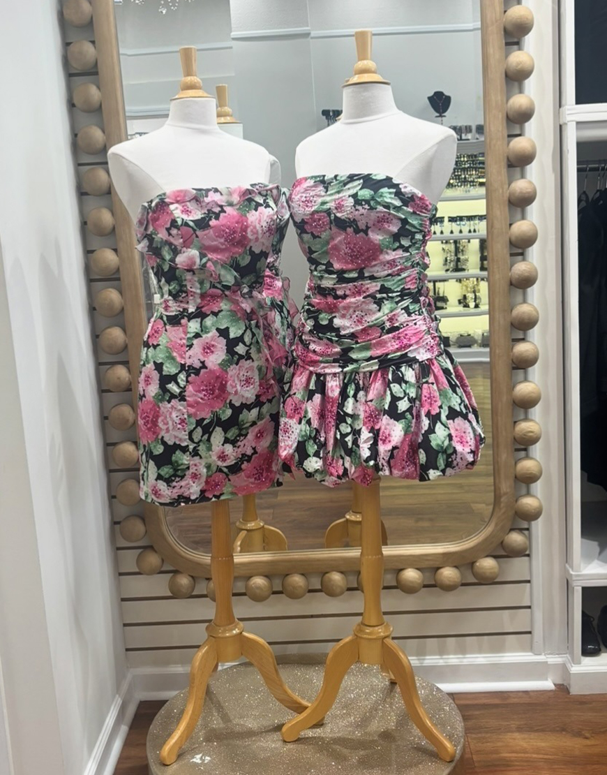 Sparkly Black Red Floral Short A Line Homecoming Dress with Beading