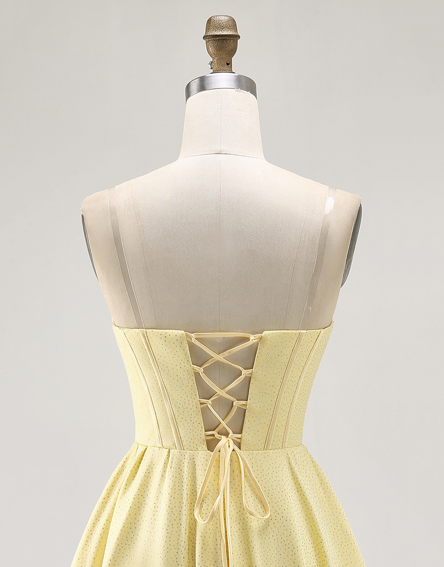 Sparkly Yellow Satin Short A Line Corset Homecoming Dress with Beading 