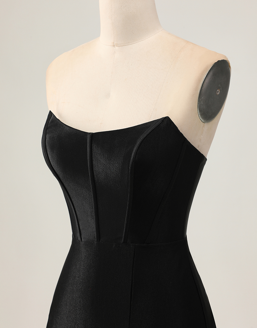 Black Strapless Satin Short Corset Tight Homecoming Dress with Beading