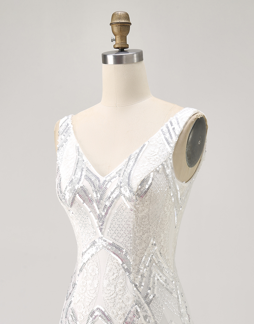 Sparkly White V-Neck Tight Short Homecoming Dress Sequins