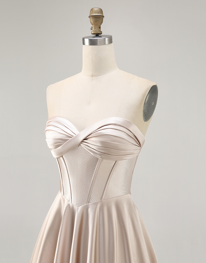 Champagne Satin Sweetheart A Line Short Corset Homecoming Dress