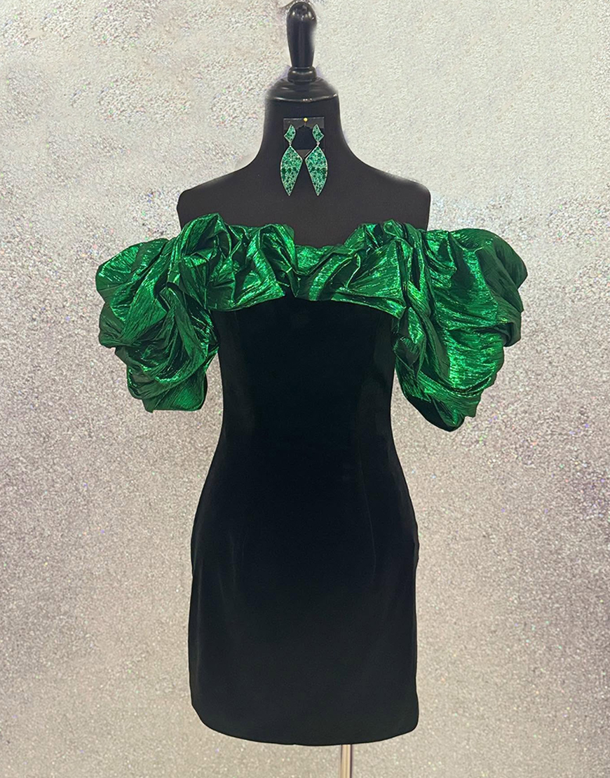 Black and Green Off the Shoulder Bodycon Homecoming Dress with Ruffles