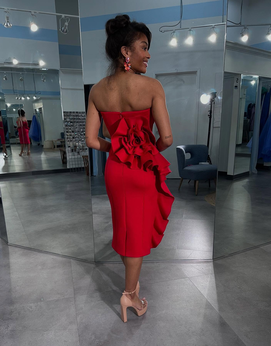 Red Sweetheart Tight Midi Homecoming Dress with Ruffles