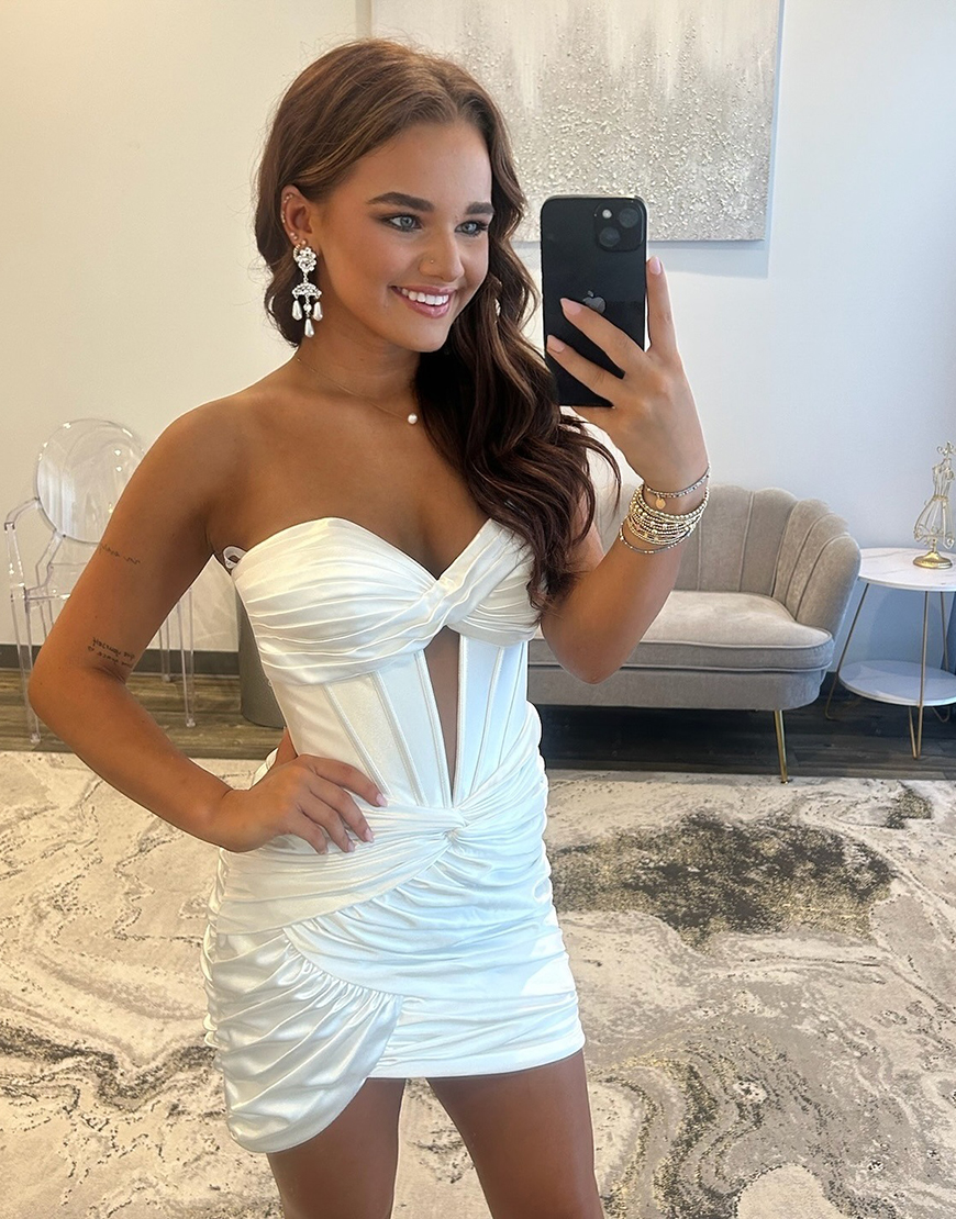 White Satin Ruched Keyhole Tight Short Corset Homecoming Dress