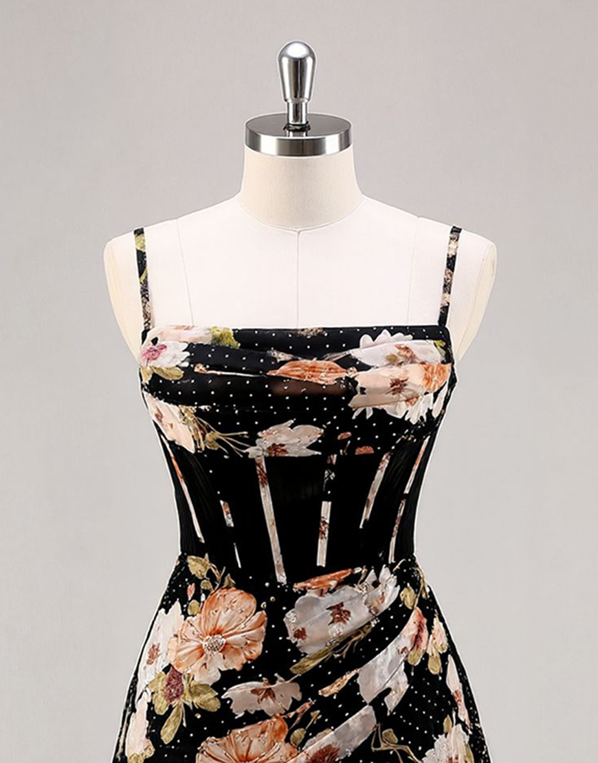 Black Floral Spaghetti Straps Short Corset Homecoming Dress with Beading