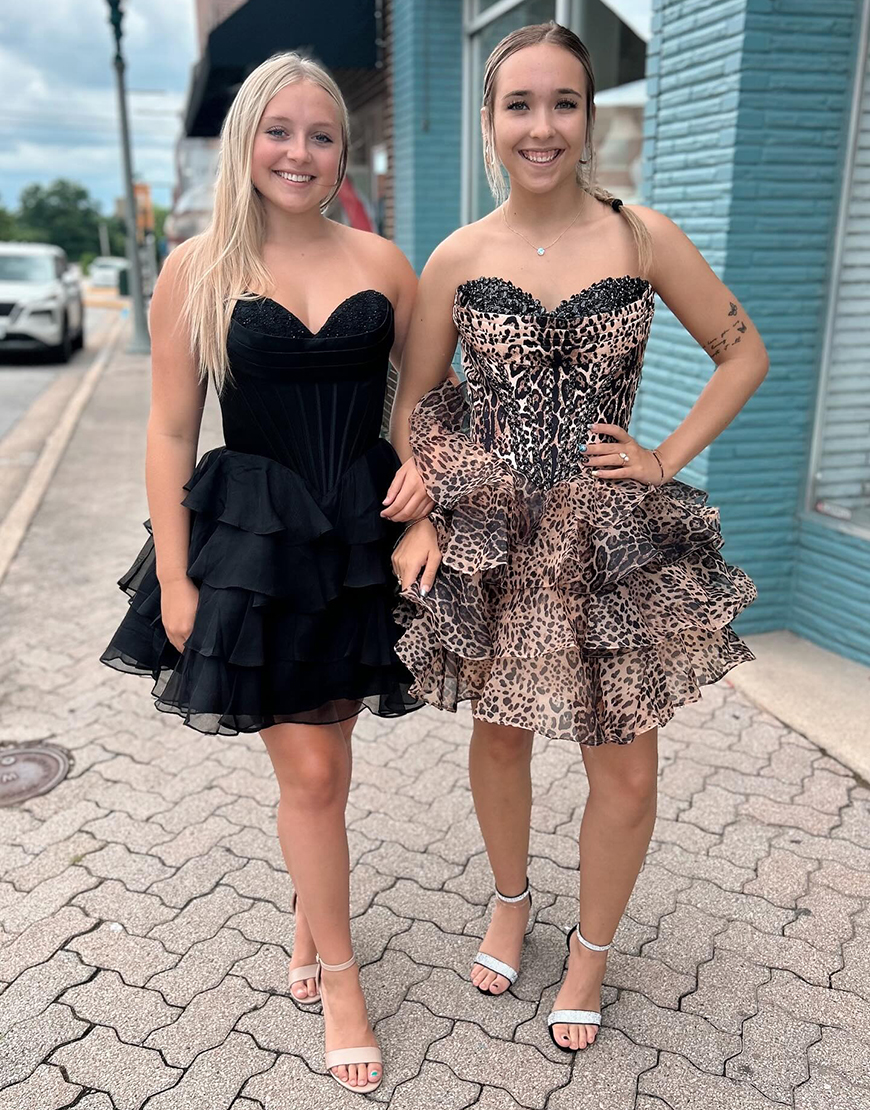 Black Ruffled A-Line Tiered Short Corset Homecoming Dress with Appliques