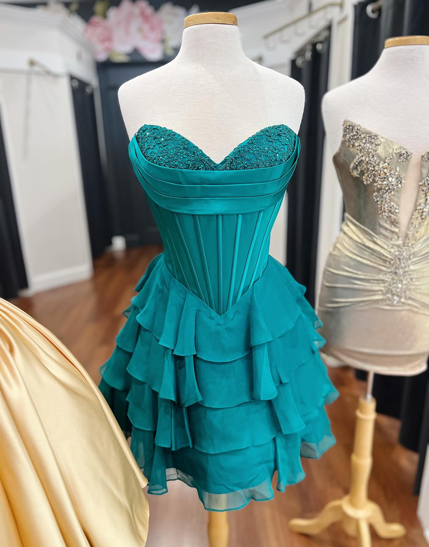 Black Ruffled A-Line Tiered Short Corset Homecoming Dress with Appliques