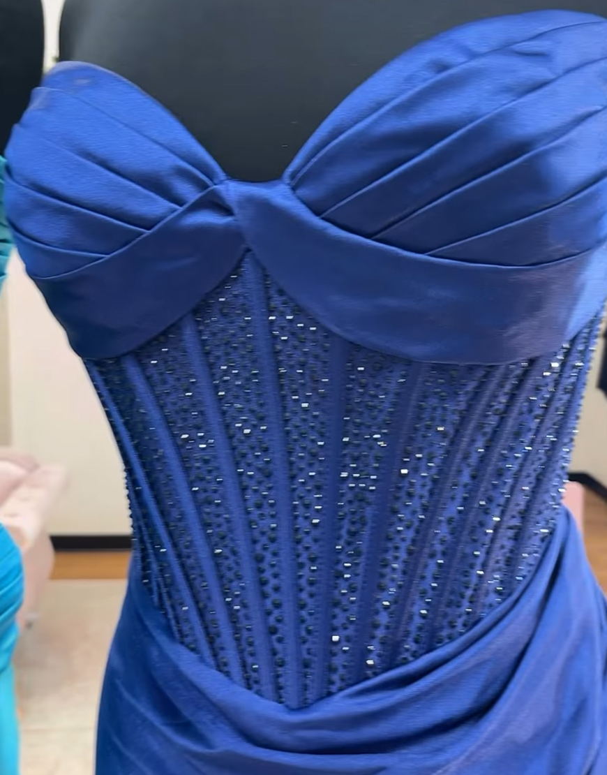 Sparkly Green Satin Ruched Sweetheart Corset Short Homecoming Dress with Beading