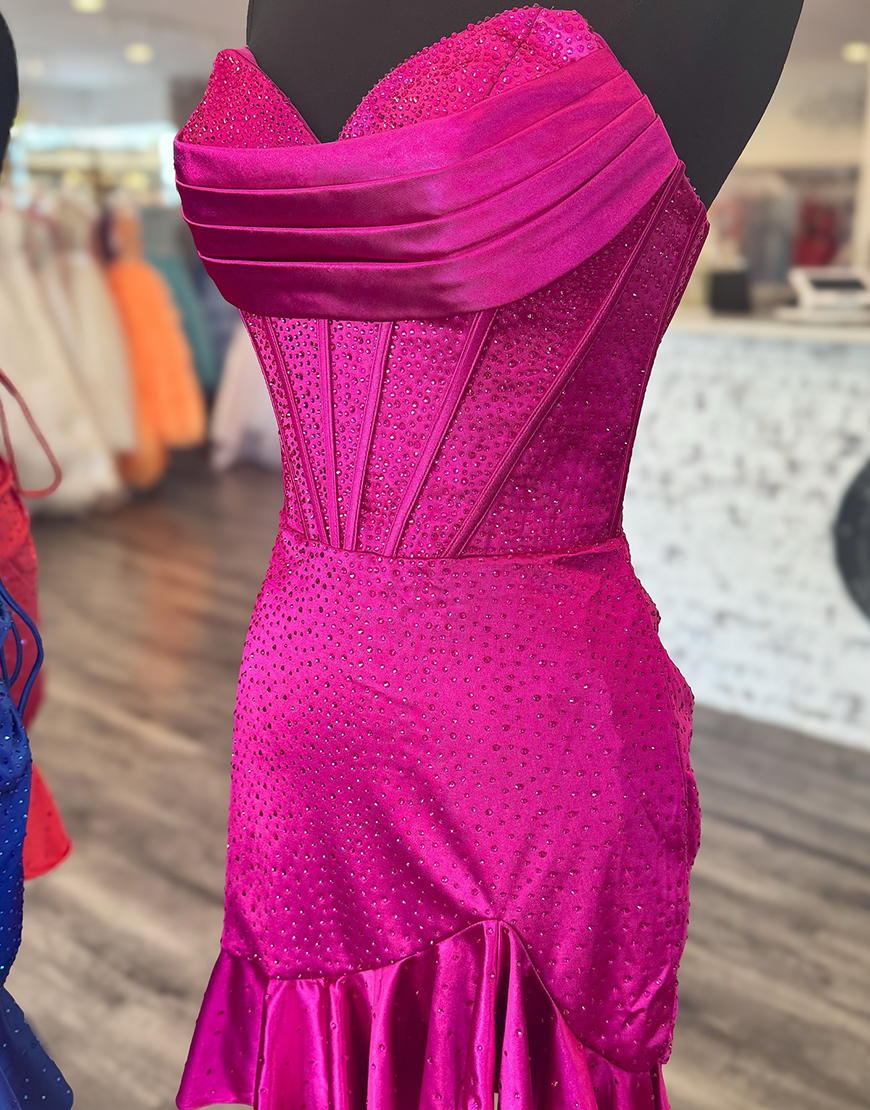 Sparkly Black Short Sweetheart Beaded Corset Homecoming Dress with Ruffles