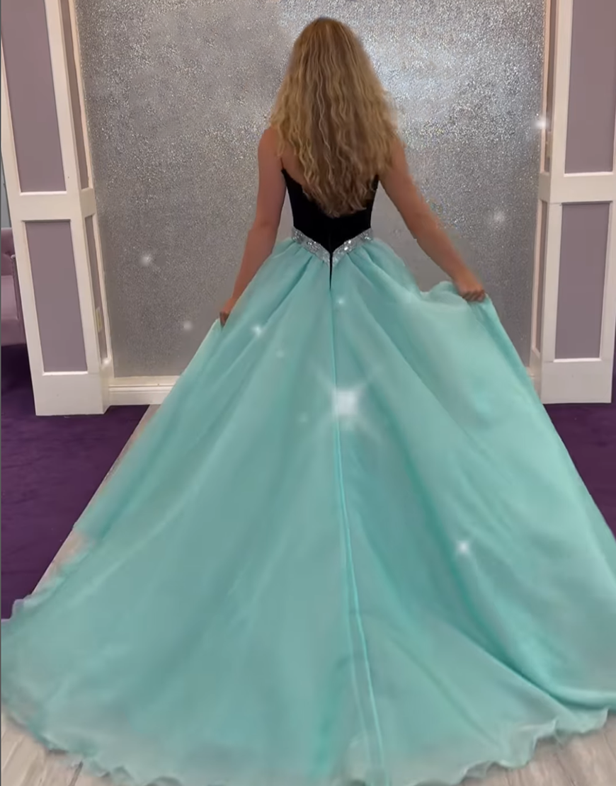 Black Mermaid Sweetheart Long Velvet Prom Dress with Cape