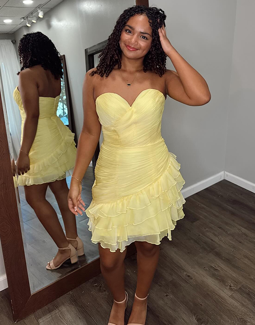 Fuchsia A-Line Sweetheart Ruched Ruffled Short Homecoming Dress