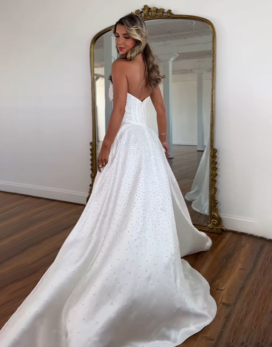 Sparkly White Sweetheart Princess Long Beaded Corset Prom Dress with Bow