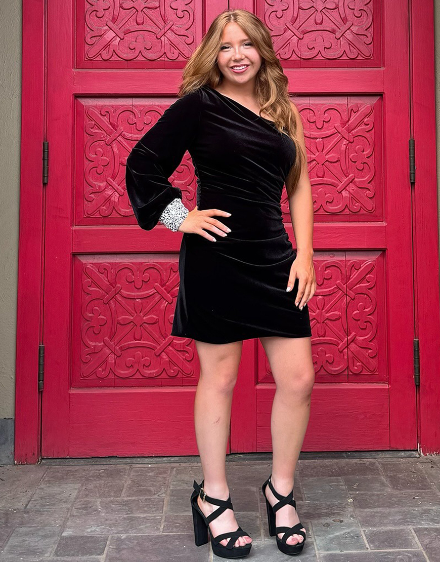 Sparkly Black Short One Shoulder Velvet Homecoming Dress with Beading