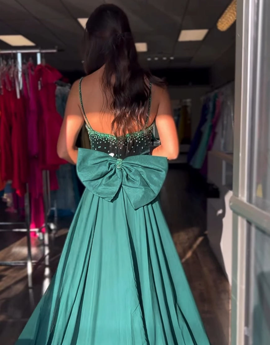 Sparkly Dark Green Mermaid Velvet Spaghetti Straps Long Prom Dress with Beading