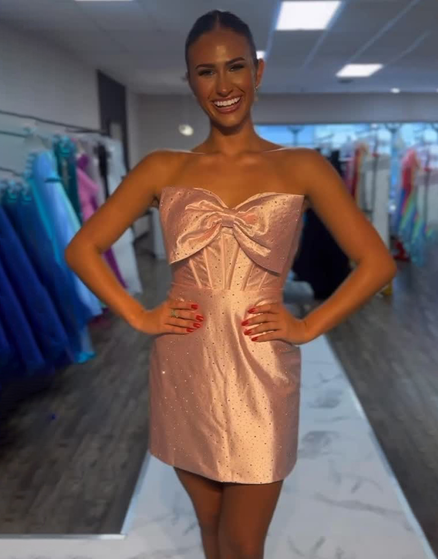 Sparkly Pink Sweetheart Corset Short Satin Homecoming Dress with Beading