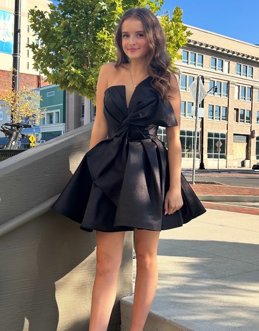 Lilac Strapless Satin A-Line Short Homecoming Dress with Bow