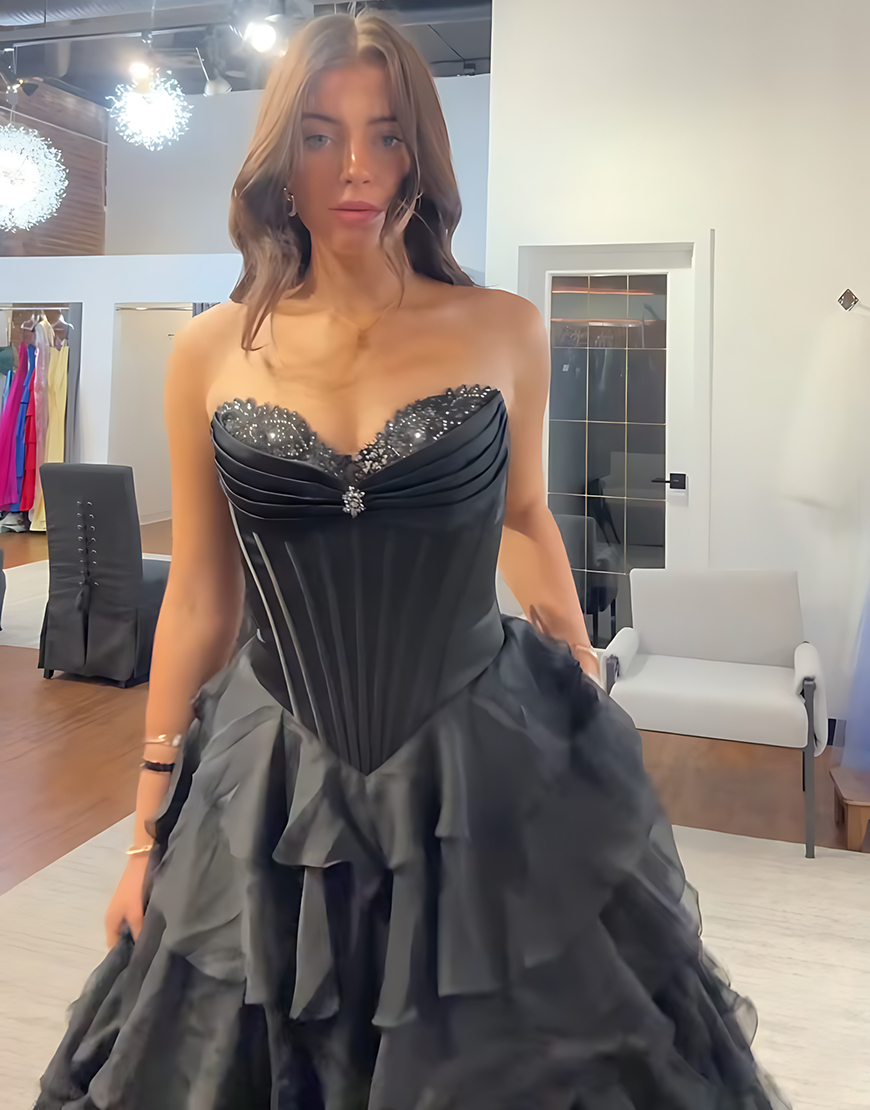 Black Sweetheart Princess Ruffled Corset Long Prom Dress with Beading