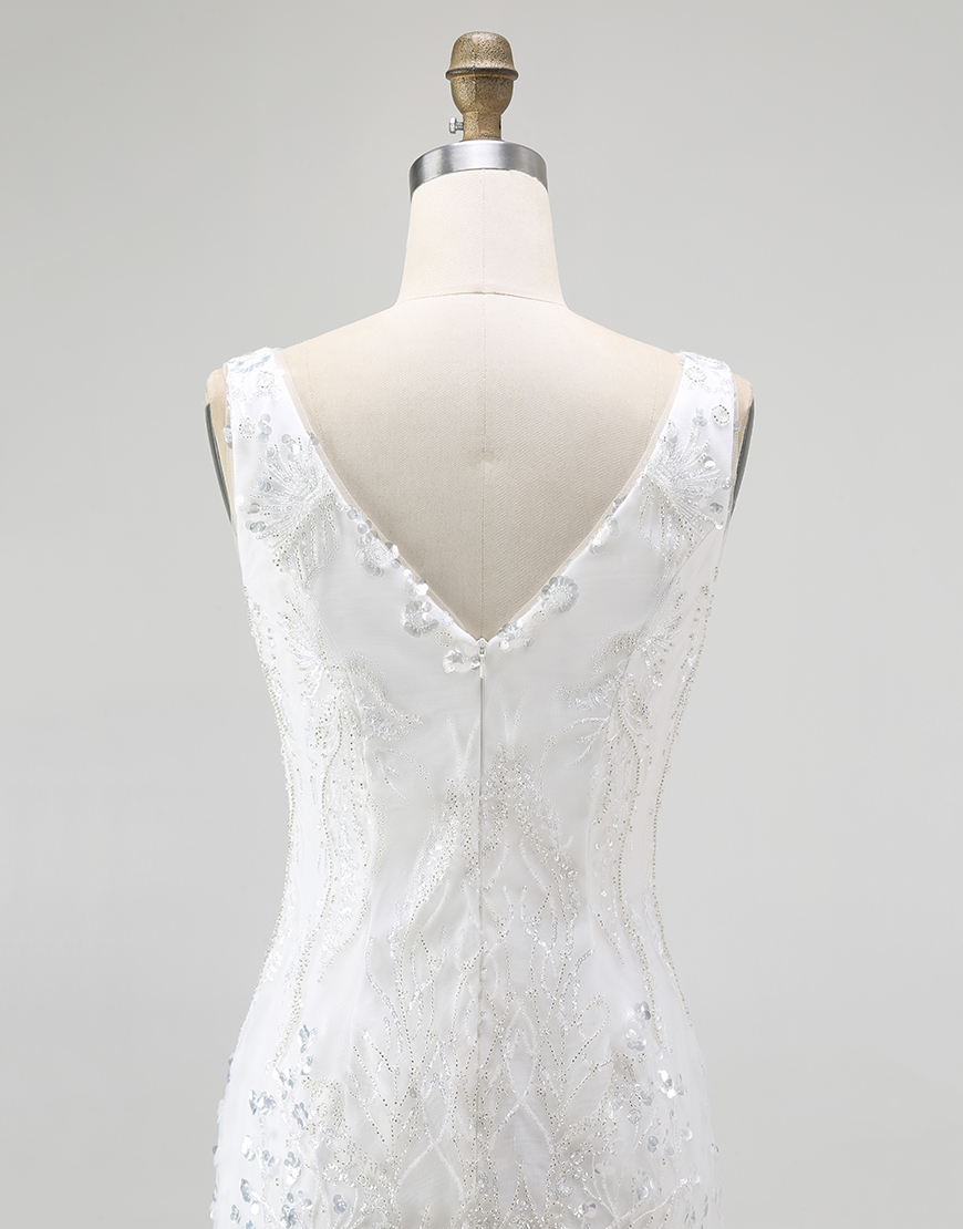 Sparkly White Short V-Neck Lace Applique Tight Homecoming Dress with Sequins