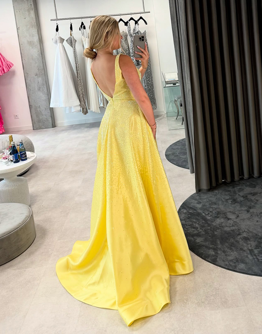 Sparkly Yellow V-Neck A-Line Satin Long Prom Dress with Beading