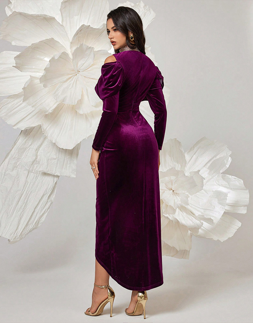 Dark Purple Bodycon High Neck Velvet Ruched Long Sleeves Prom Dress