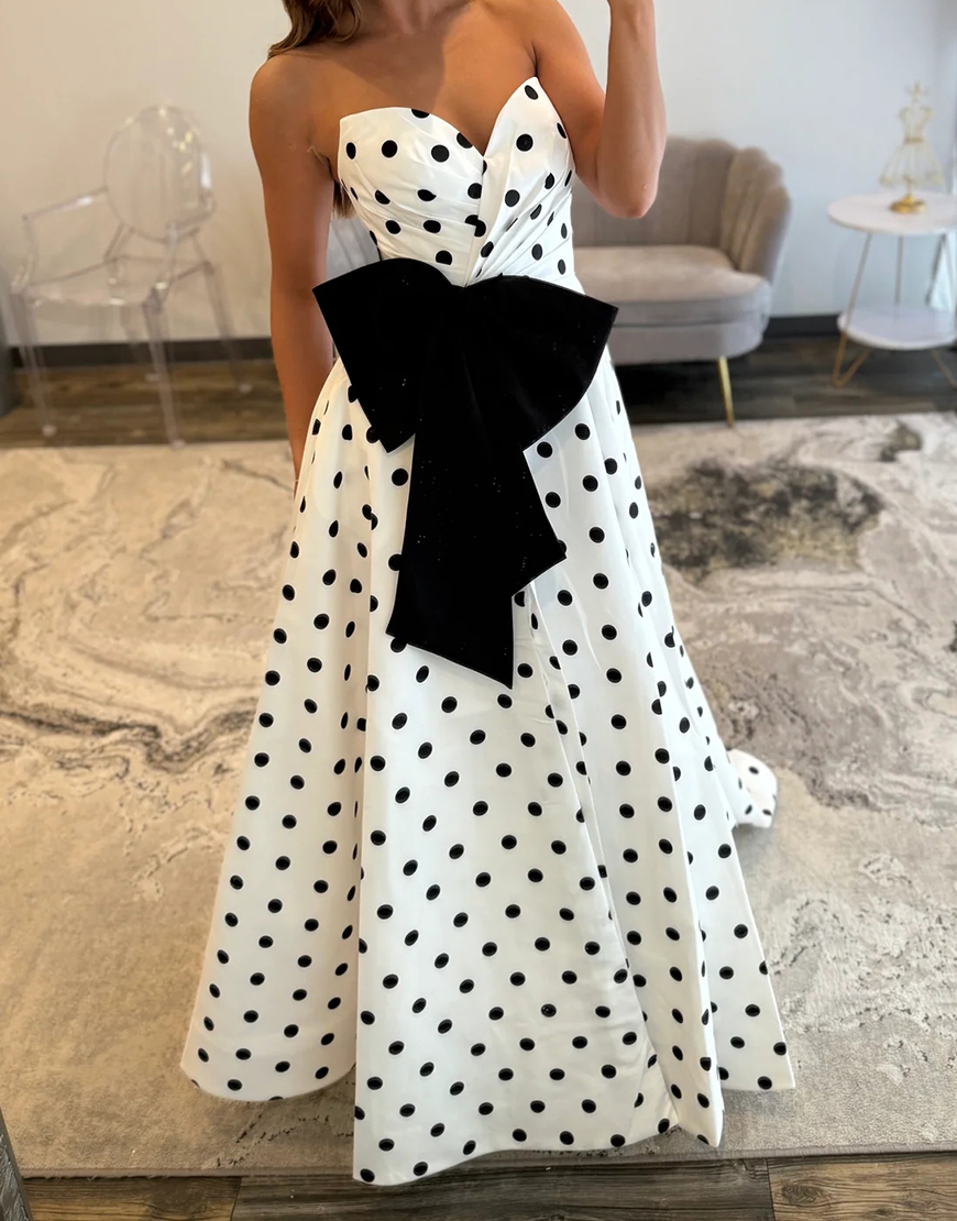 Black A Line Sweetheart Polka Dots Long Prom Dress with Bow