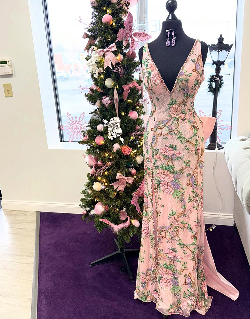 Light Pink Mermaid Floral V-Neck Long Prom Dress with Slit