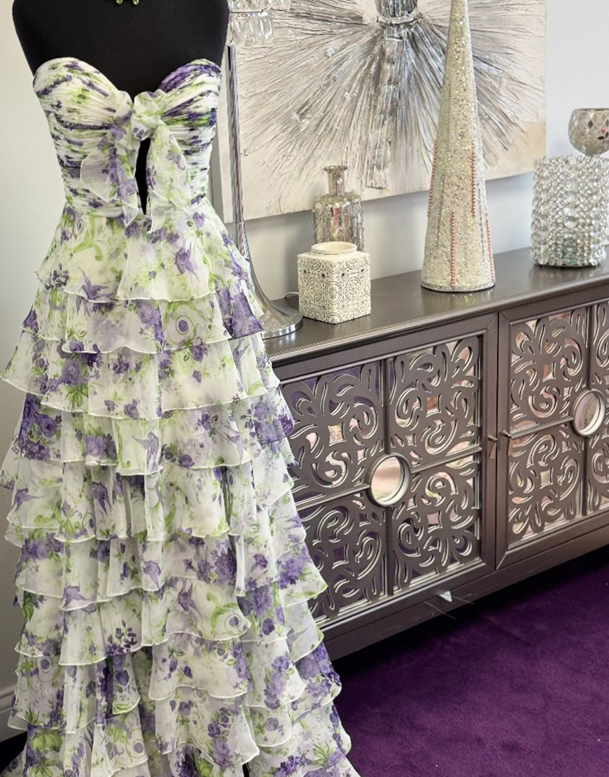 White Floral Sweetheart Ruffled Tiered Long Prom Dress with Bow