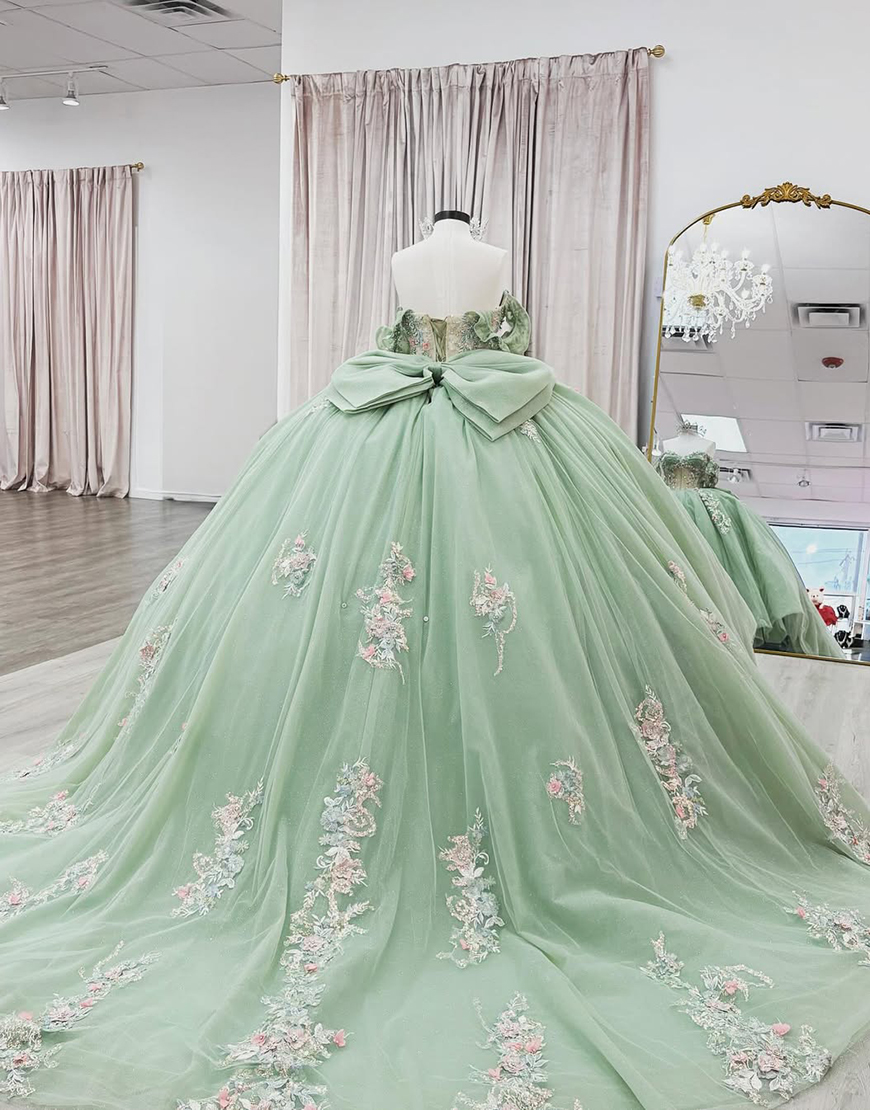 Sparkly Green Sweetheart Ball Gown Floral Corset Quinceanera Dress with Appliques