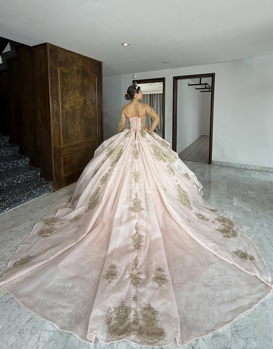 Sparkly Blush Sweetheart Corset Tulle Ball Gown Long Quinceanera Dress with Appliques