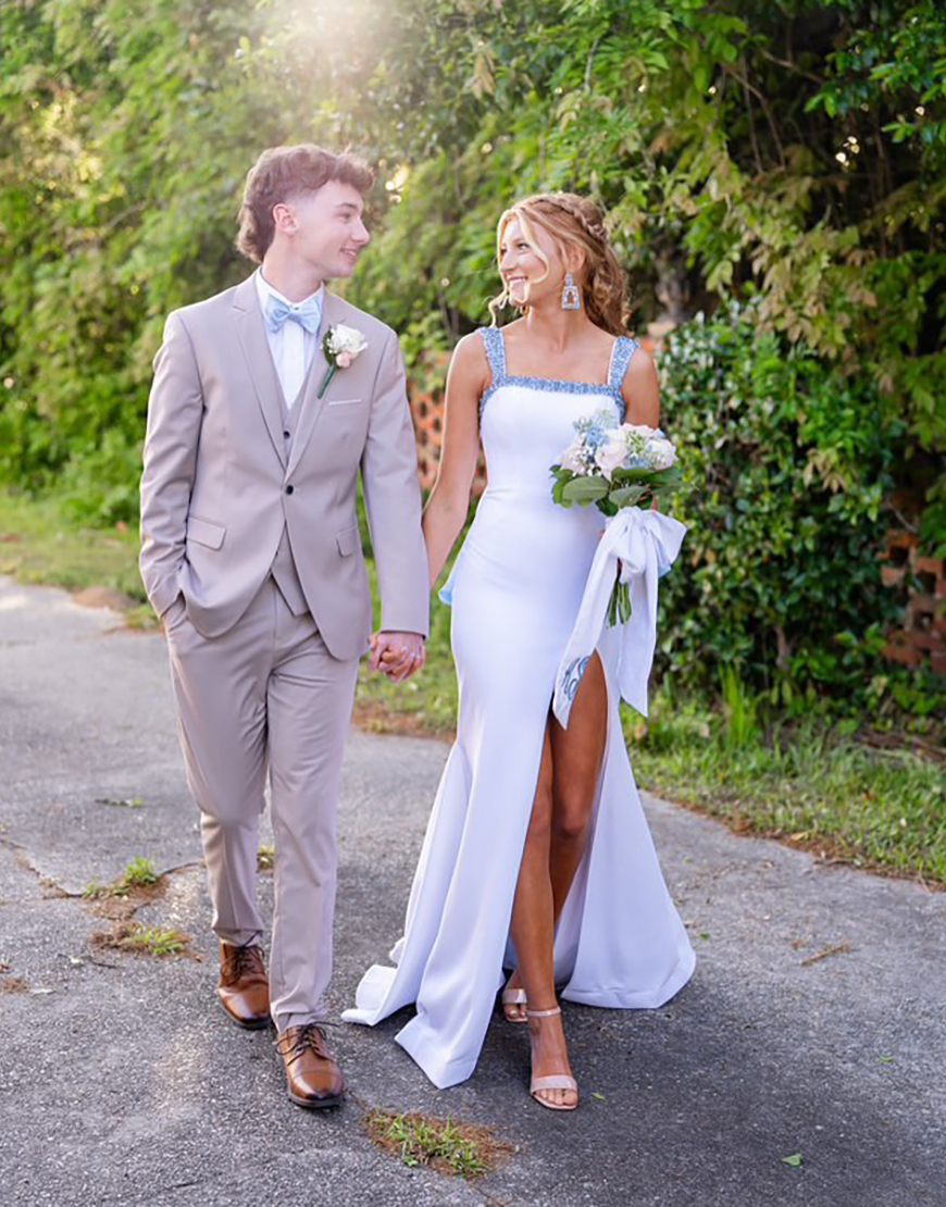 Sparkly White Mermaid Square Neck Beaded Long Prom Dress with Bow